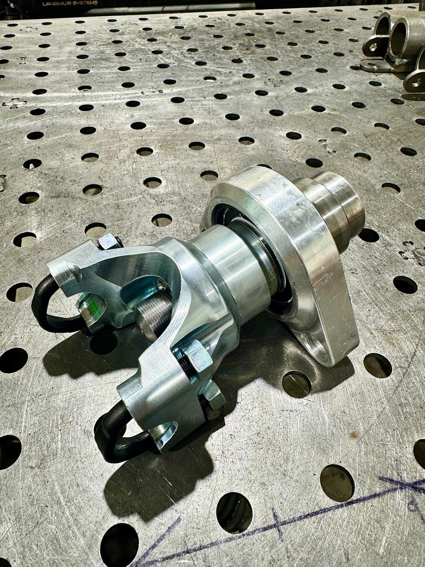 Trail Chassis Carrier Bearing Mount