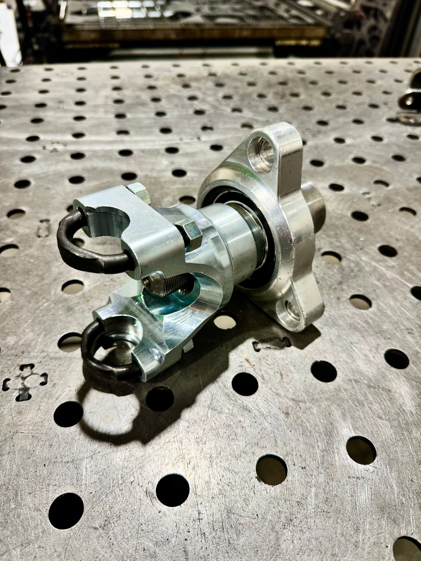 Trail Chassis Carrier Bearing Mount